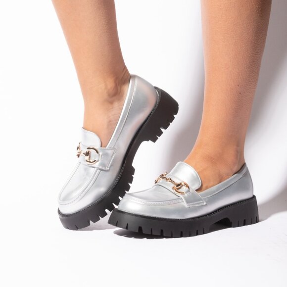Funky-Silver-Shoes-For-Women-Metallic-Chain-Decor-Flatform-Loafers- - Picture 1 of 2